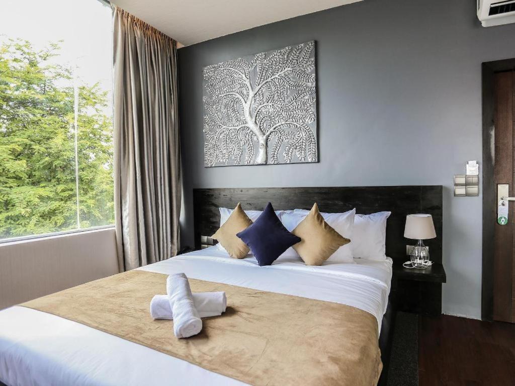 De Art Hotel بنوم بنه المظهر الخارجي الصورة